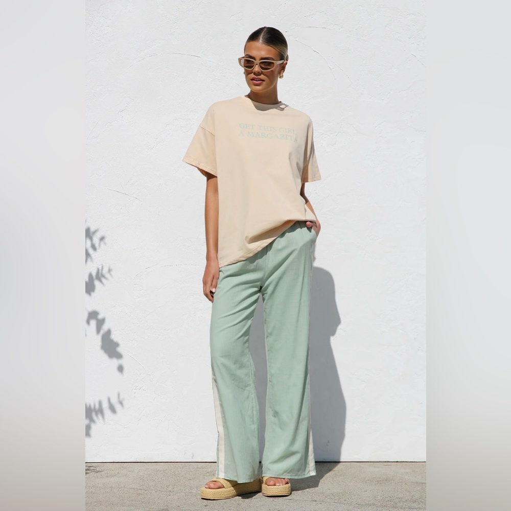 Little Lace Teal and Tan Pant and Tshirt set size small